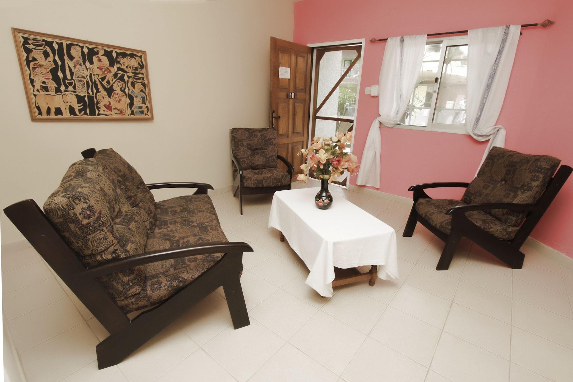 Baobab Holiday Resort Bijilo Exterior photo